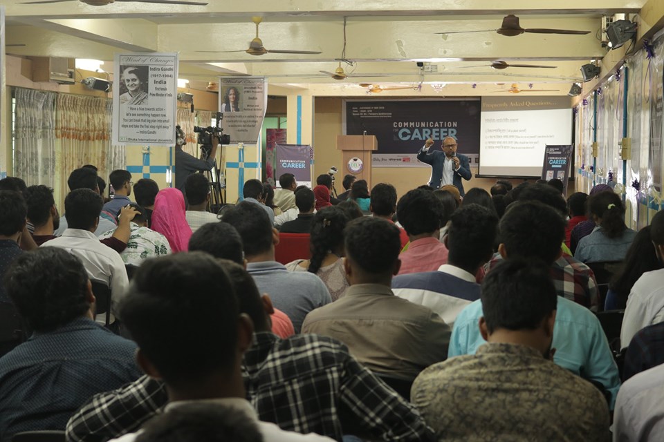 ‘Communication for Career’ workshop held at Dhaka International University